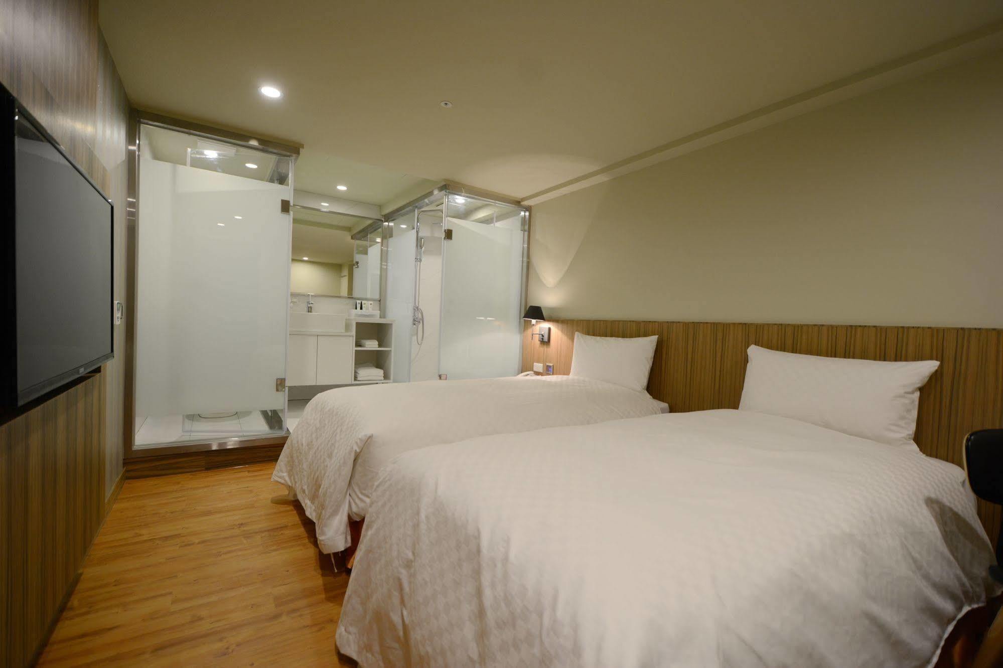 Smile Inn - Taipei Main Station Экстерьер фото
