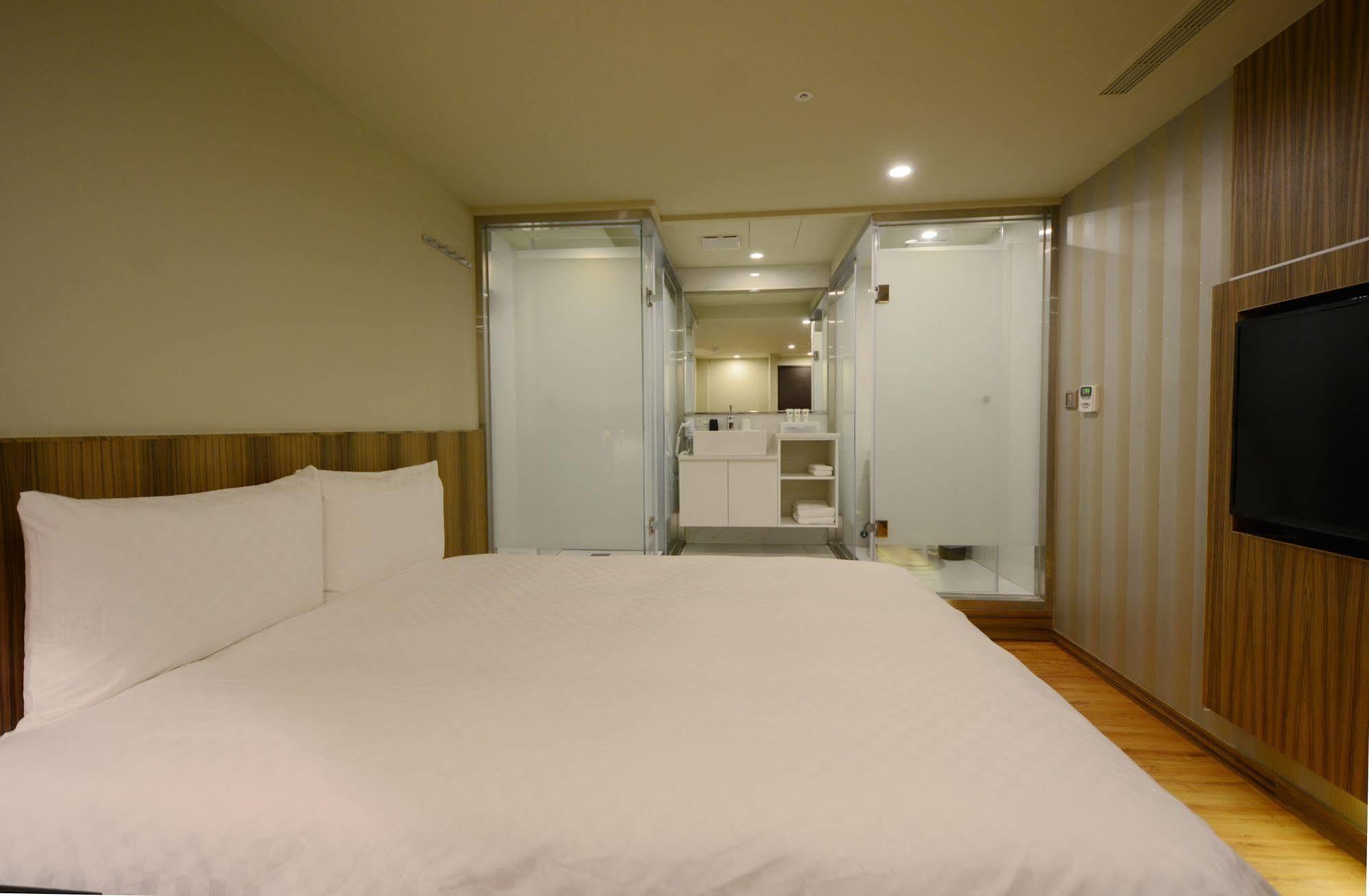 Smile Inn - Taipei Main Station Экстерьер фото